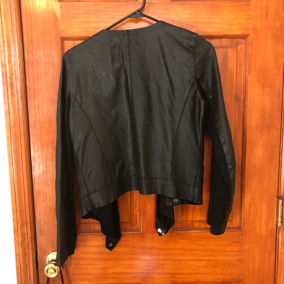 Beautiful black waterfall style leather jacket - Picture 2 of 3